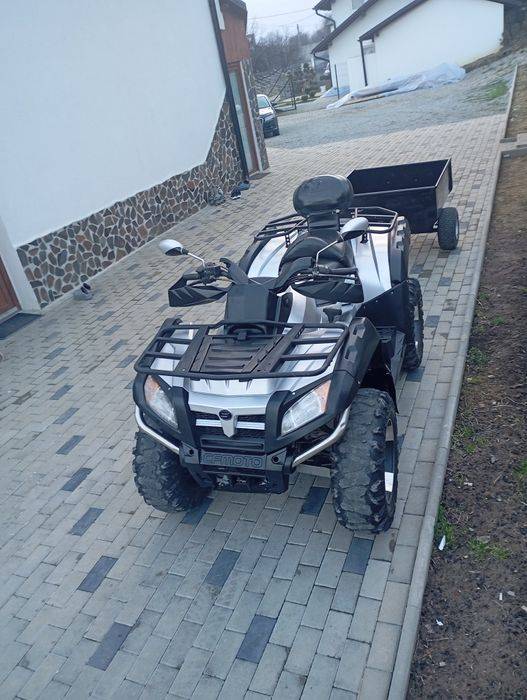 Vând atv cf moto 800 cu remorca