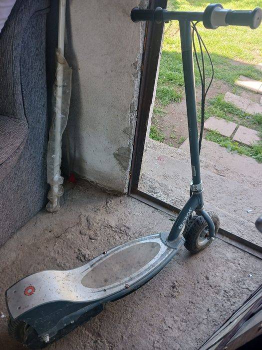 Trotineta ,compresor și pompa