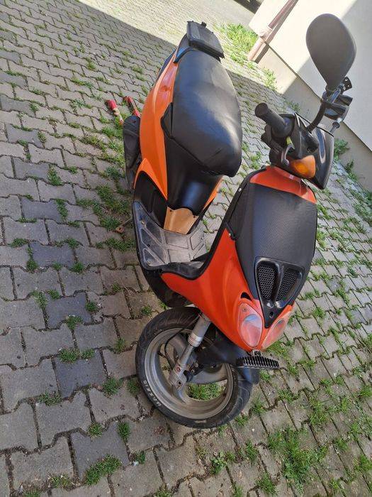 Scuter piaggio nrg