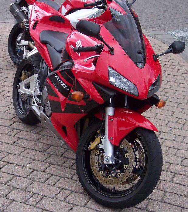 Piese Dezmembrez Motocicleta Honda CBR 600 RR 2003 - 2012