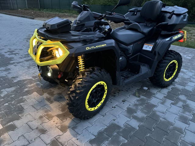 De vanzare can am outlander
