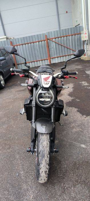 Vand motocicleta Cb 1000R - 2023 - 10420km - schimb