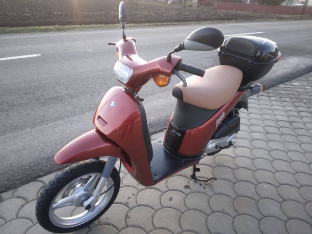 Scuter Piaggio Free