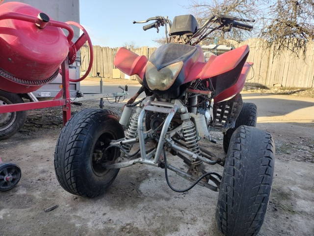 Vând ATV 250 CC stare buna