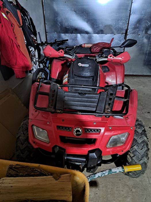 Se vinde ATV can am