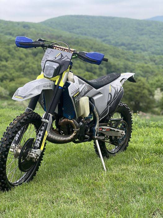 Husqvarna TE 300 Rockstar Edition 2021 stare excelentă