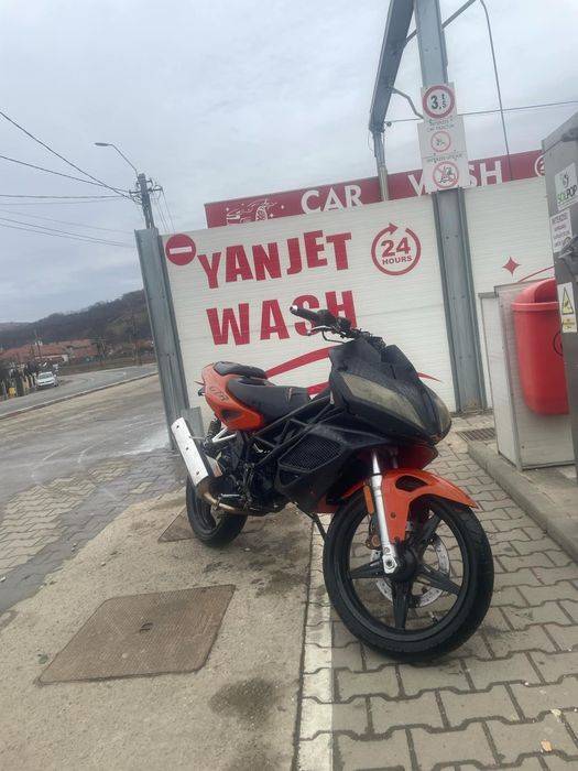 Vând scuter în stare buna motor de 50