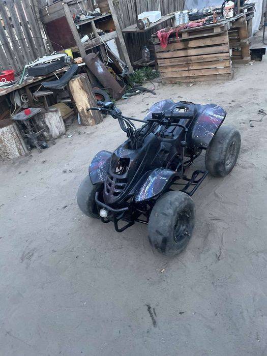 Vand atv 125   pret 2000