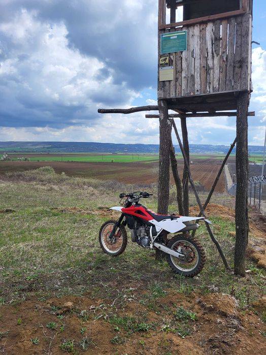 Husqvarna wr300 2009(cross enduro ktm gas gas)