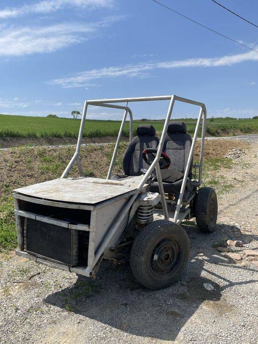 Vând buggy ! 1.4.i