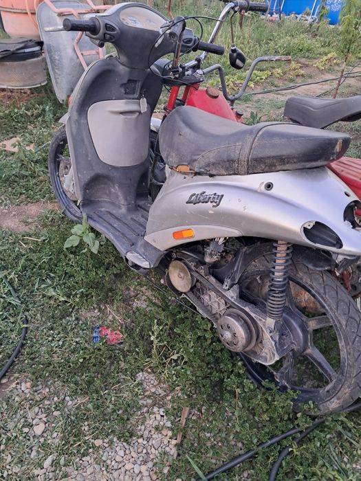 Piaggio liberty pentru piese