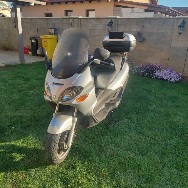 Vand Piaggio x9 180cc