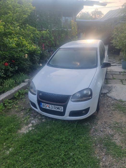 Mașina Vw golf 5 14tsi