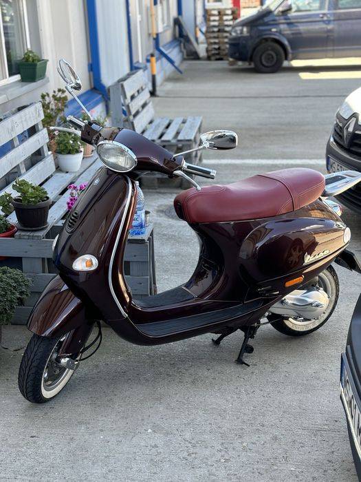 Scuter Piaggio Vespa ET2 49 cc