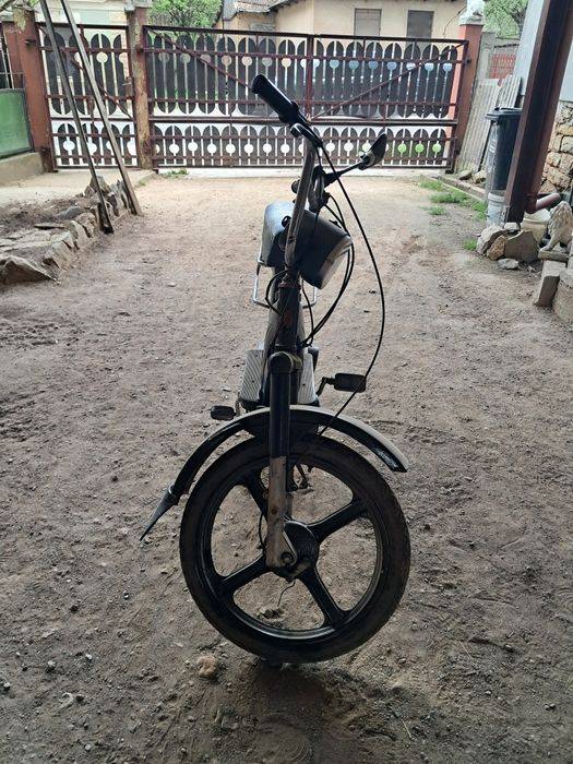 Vând piaggio si.