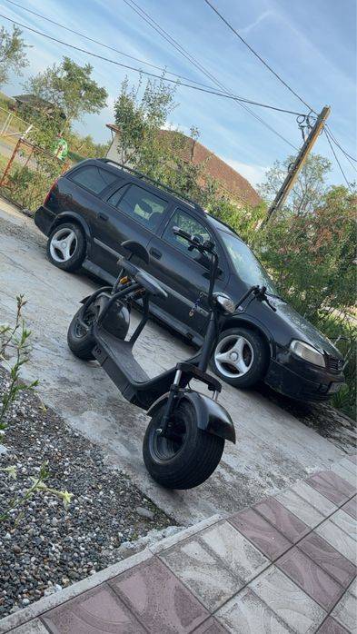 Vand scuter electric