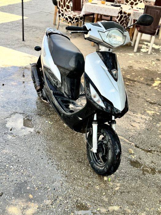 Vand scuter jump 49cc 2t