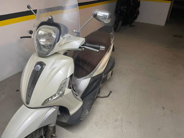 Vand scuter PIAGGIO