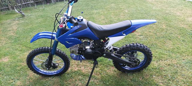 MotoCross 125cc (17 14 Inch)