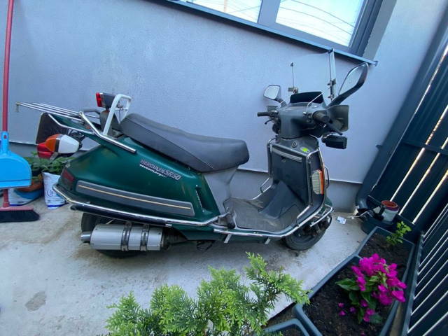 Scuter Peugeot Hercules SR 50