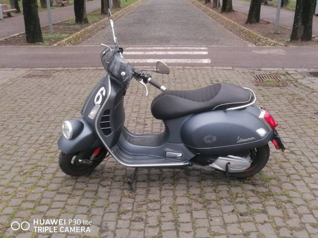 Vespa Sei Giorni 300 HPE. Unic proprietar