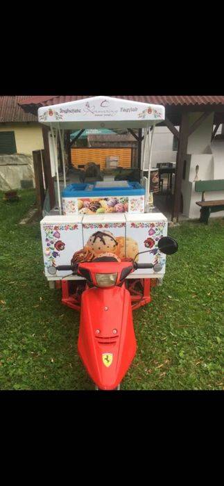 Scuter de înghețată