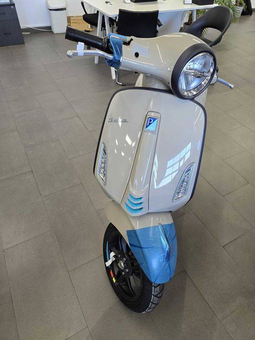 Scuter Piaggio Vespa 50cc 0km