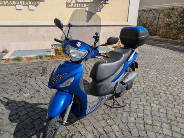 Suzuki Sixteen 150