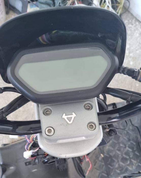 Scuter electric NIU dezmembrez