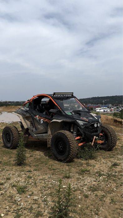 Polaris RZR Pro R ultimate Launch Edition 2000cc 225cai, nu maverick