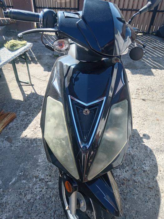Scuter cu acte 49cc 4t