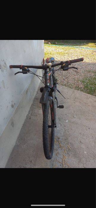 Vand bicicleta in stare foarte buna