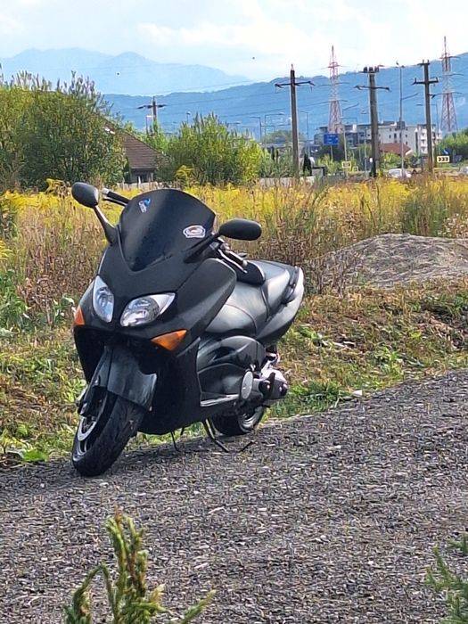 Vând yamaha tmax500