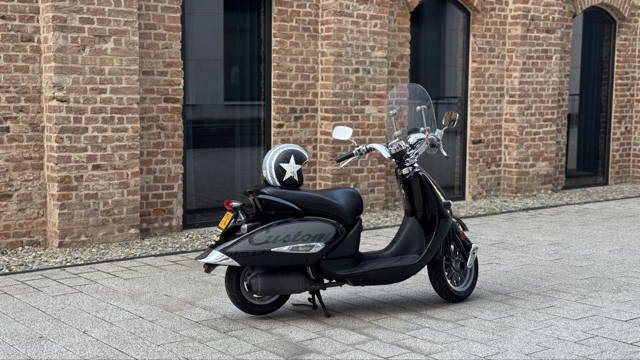 Aprilia Mojito Custom - Scuter Retro (Habana)