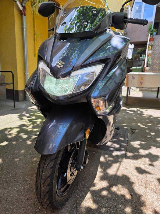 Scuter Suzuki Burgman 124cc