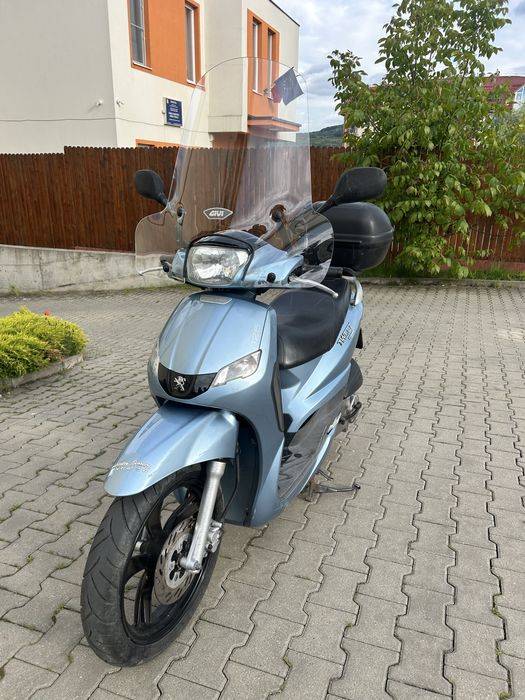 Peugeot tweet 125 categoria B