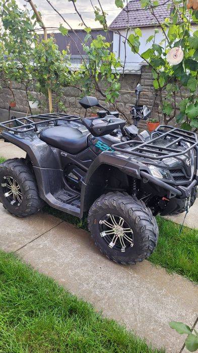 Vând atv CF MOTO 520 S
