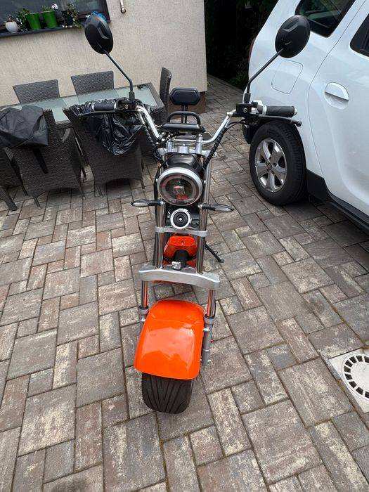 Moped electric puternic, ideal oras