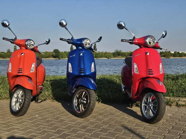 Inchiriere Scutere Vespa Primavera 50-cc 4 timpi