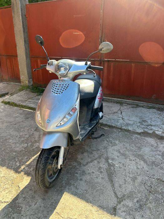 Piaggio Zip 49 CC scuter inmatriculat