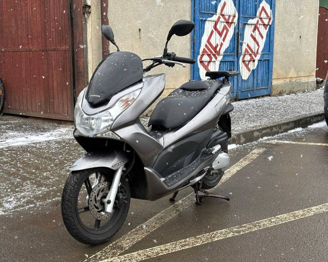 De vanzare Honda PCX
