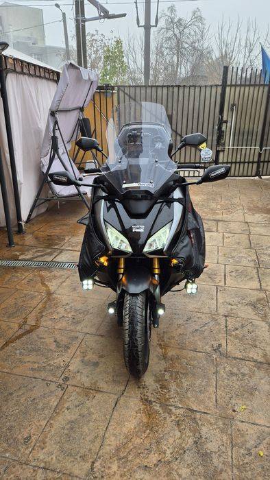 Honda Forza 750 2023