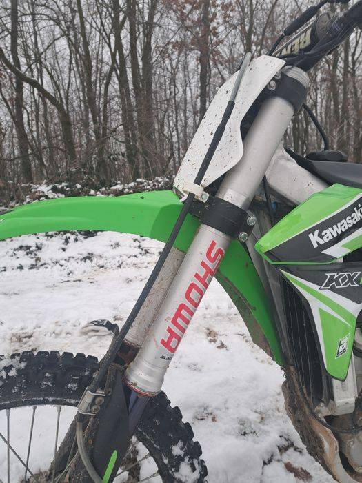 Vând kx450f sau schimb cu enduro 250/450