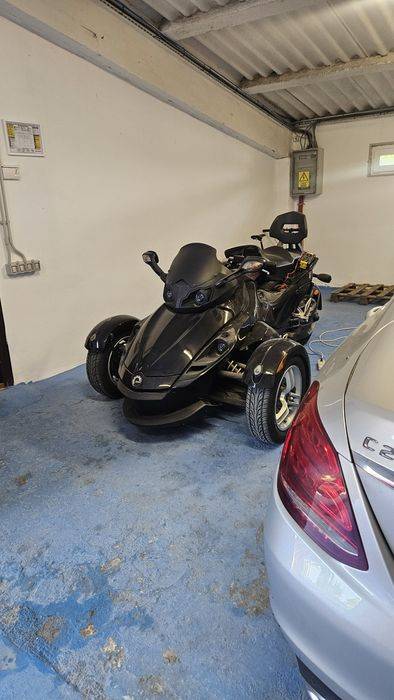 Can am spyder rs