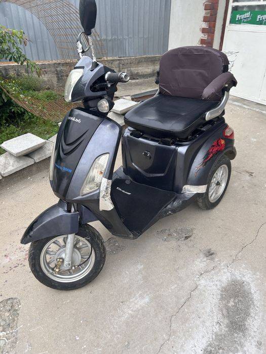 Scuter electric