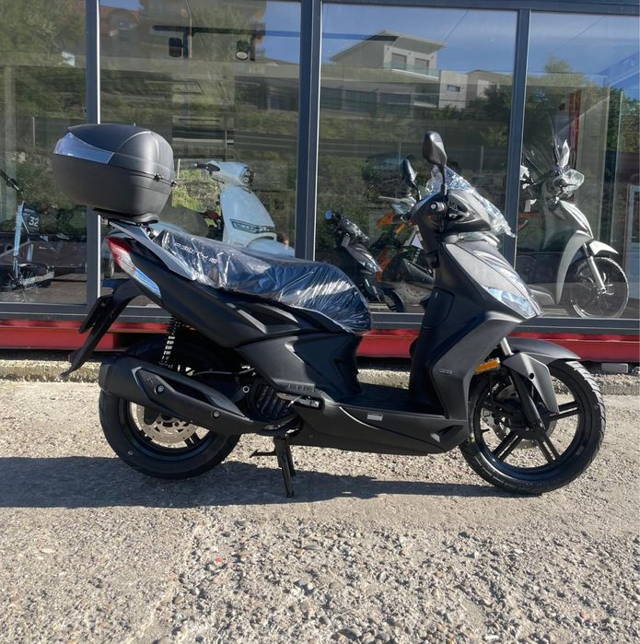 Scuter Kymco Agility 125cm NOU!