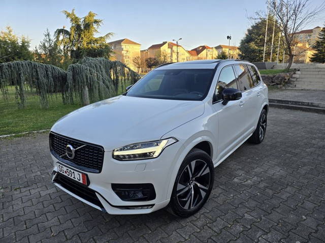 Xc 90 R-Design B5 AWD 2022 Led Pano Harman Kardon Camera Black Edition