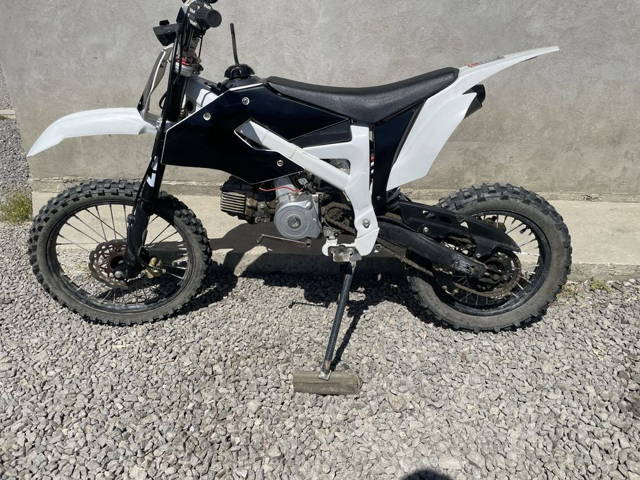 vand cross kxd 125cc