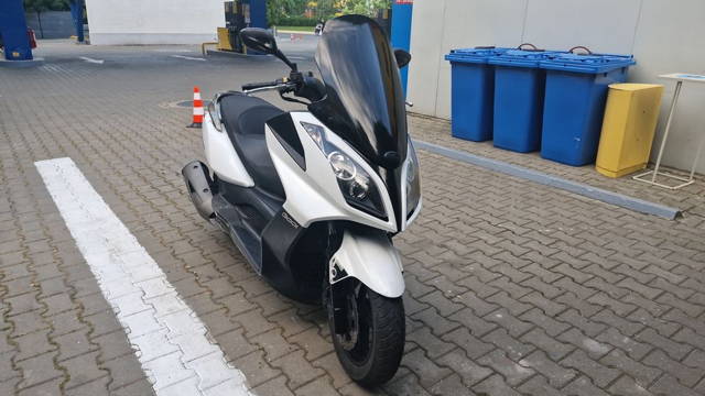 Vând Kymco Downtown 300I