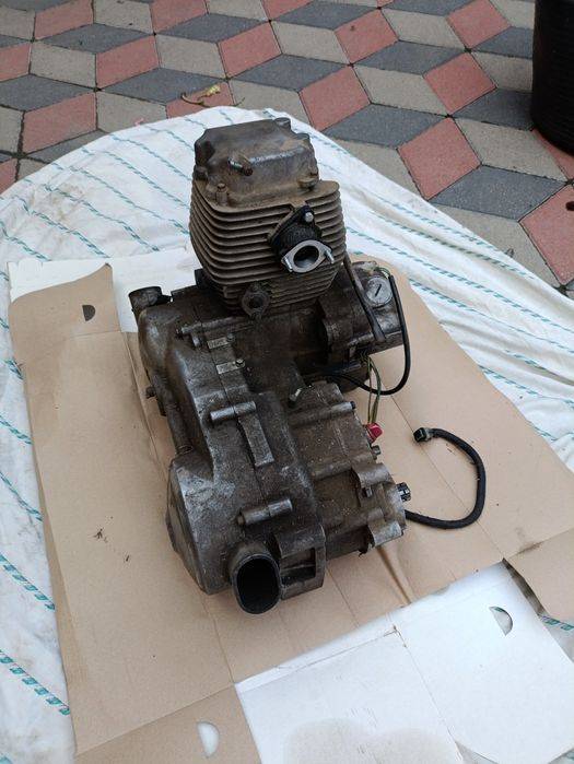 Motor Aeon Goes 220